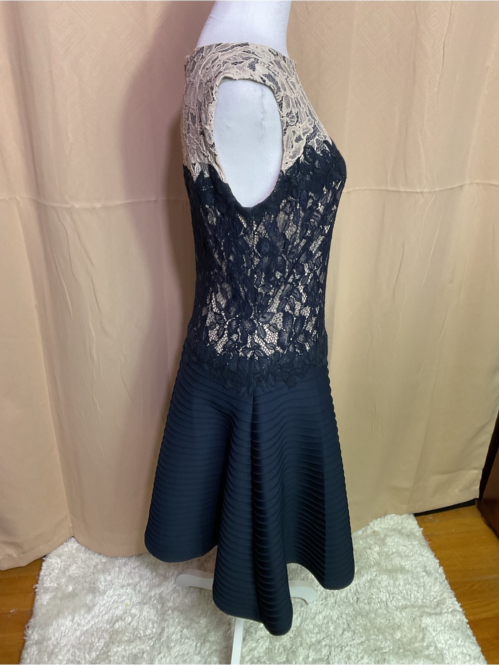 Tadashi Shoji Pintuck  Neoprene A Line Cocktail Dress - Picture 5 of 11